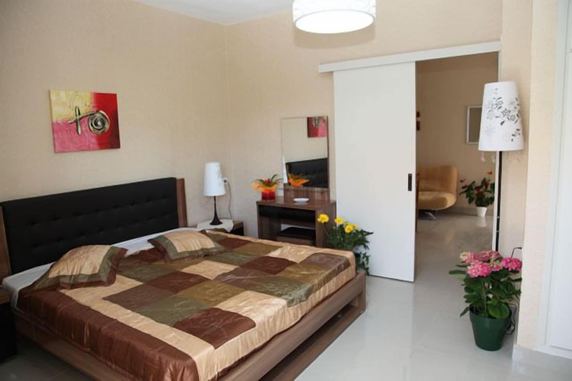 Ov Suites "By Checkin" แอร์ซอนิสซอส ภายนอก รูปภาพ